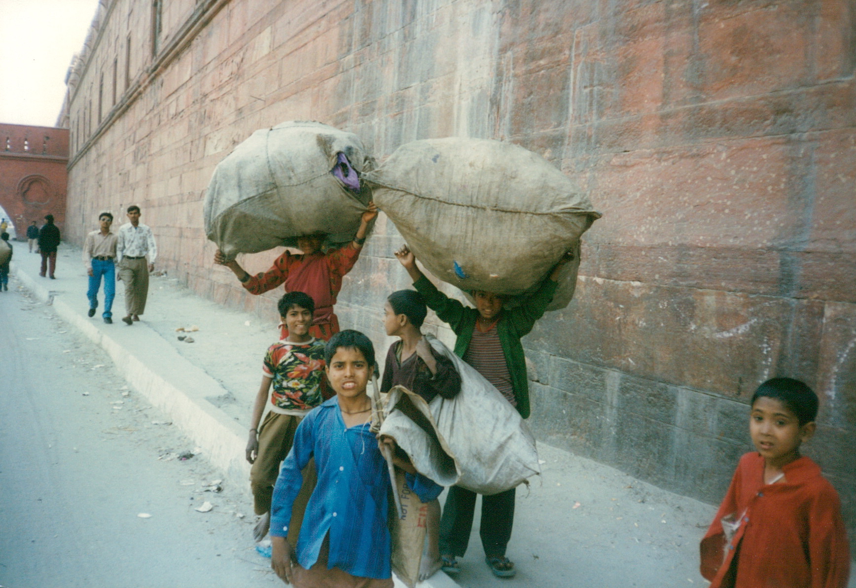 Kids India 1997