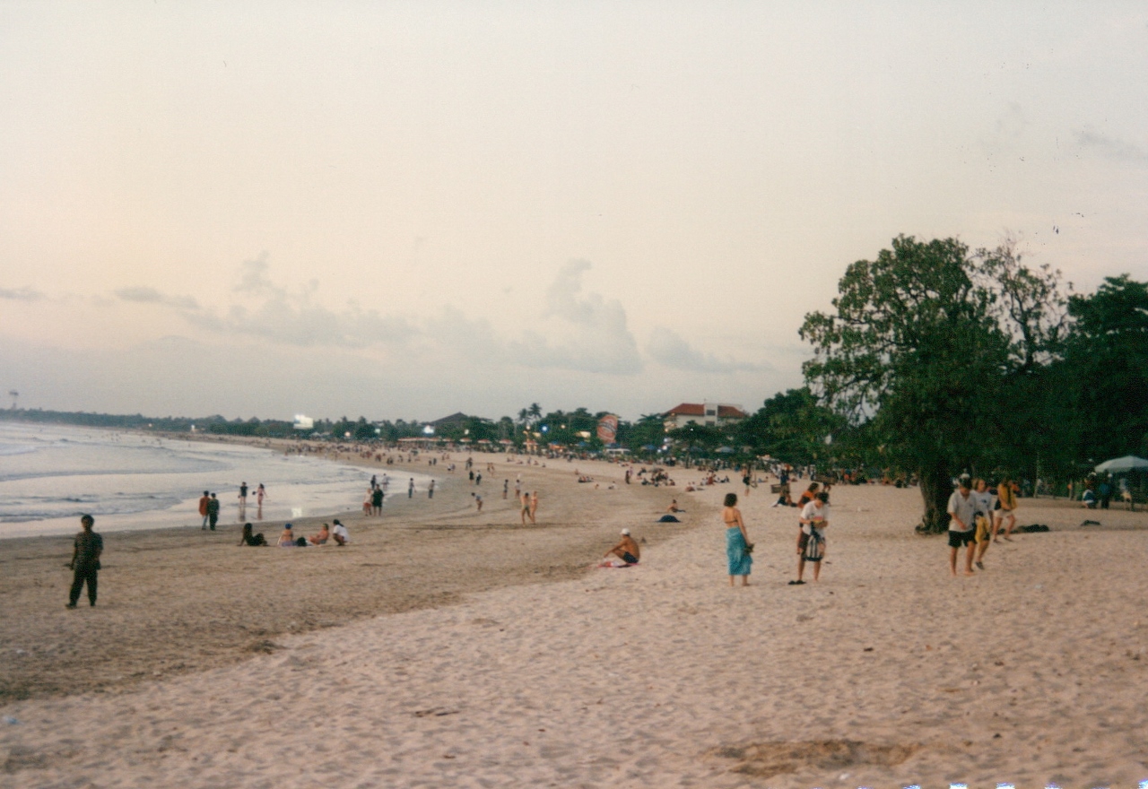 bali indonesia 1996