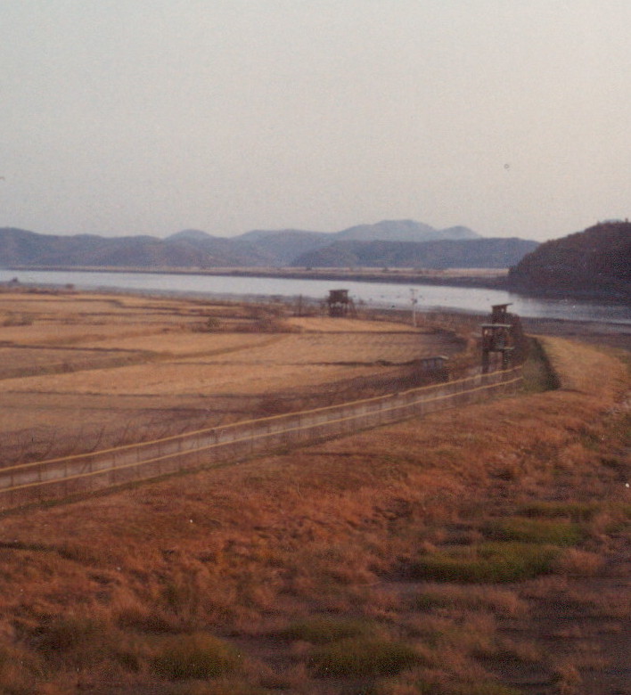 north_korea_dmz_1989.jpg