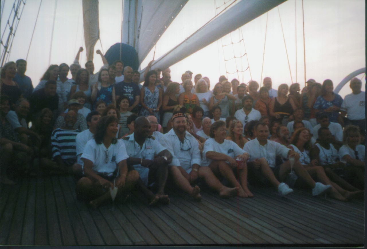 group photo windjammer polynesia caribbean 1999