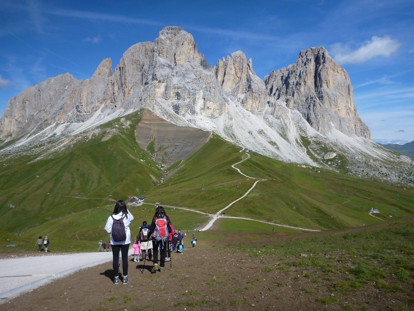 view of punta grohmann cinquue dita sasso lungo trekking in dolomites italy aug 2014