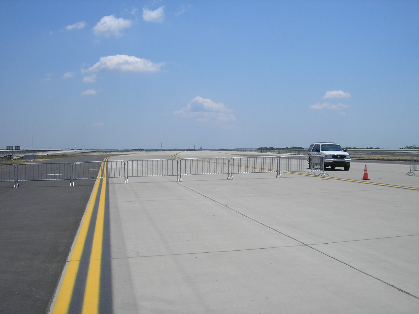 atlanta hartsfield airport 5th runway 5k run - may 2006