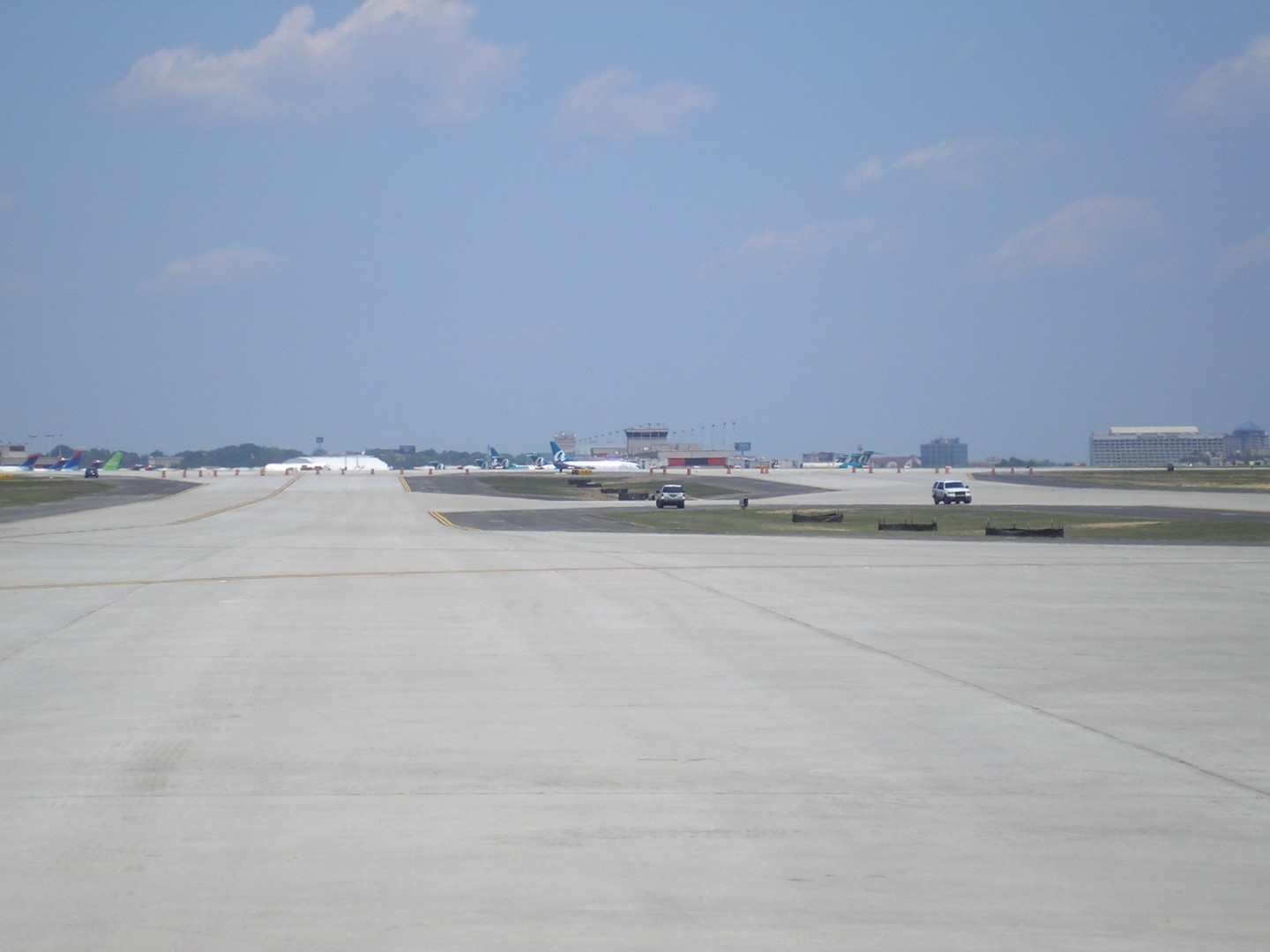 atlanta hartsfield airport 5th runway 5k run - may 2006