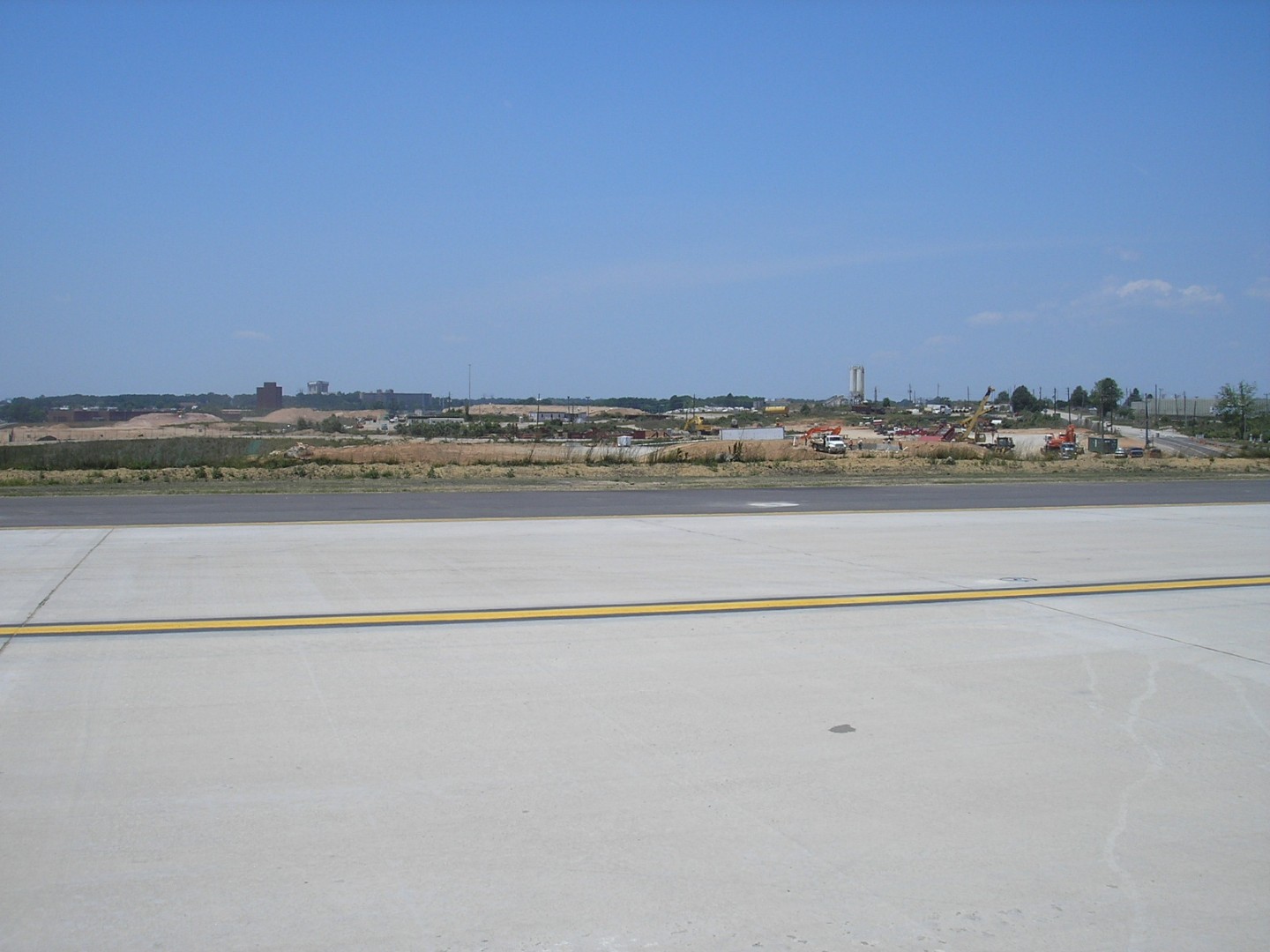 atlanta hartsfield airport 5th runway 5k run - may 2006