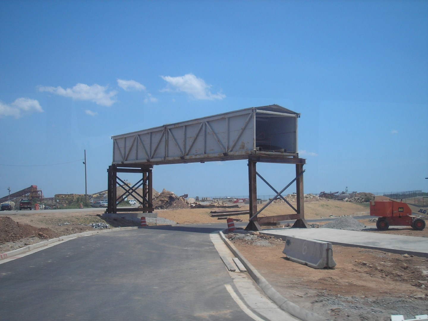 atlanta hartsfield airport 5th runway 5k run - may 2006