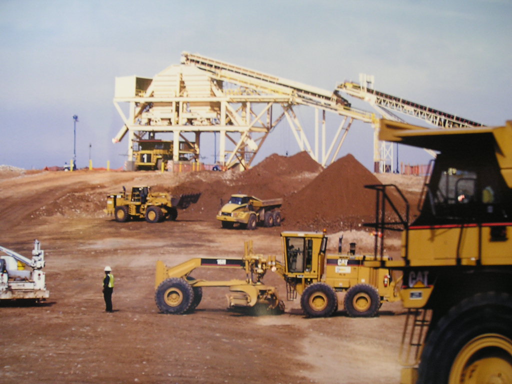 atlanta hartsfield airport 5th runway construction photos jul 2003
