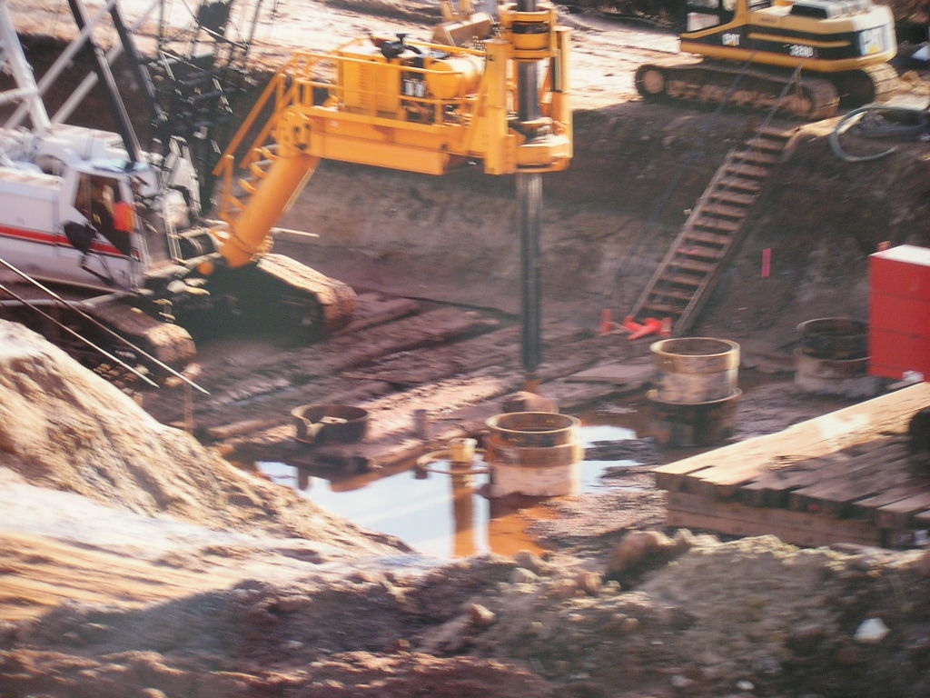 atlanta hartsfield airport 5th runway construction photos jul 2003
