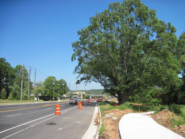 Abernathy Rd - Sandy Springs, Georgia - Apr 2012