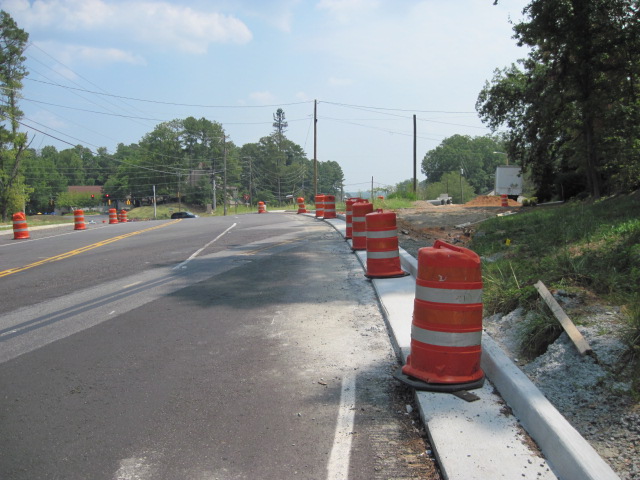 Abernathy Rd - Sandy Springs, Georgia - Aug 2011
