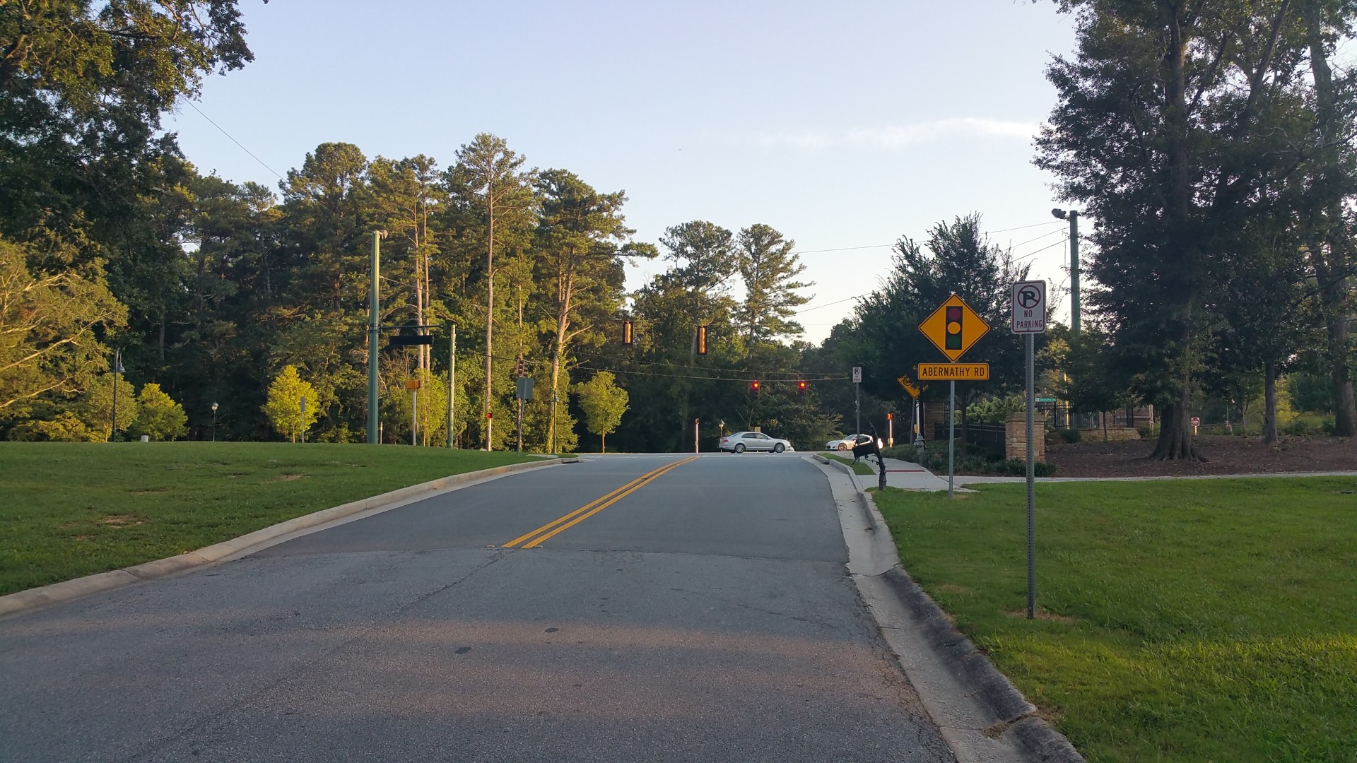 Abernathy Rd - Sandy Springs, Georgia - Aug 2017