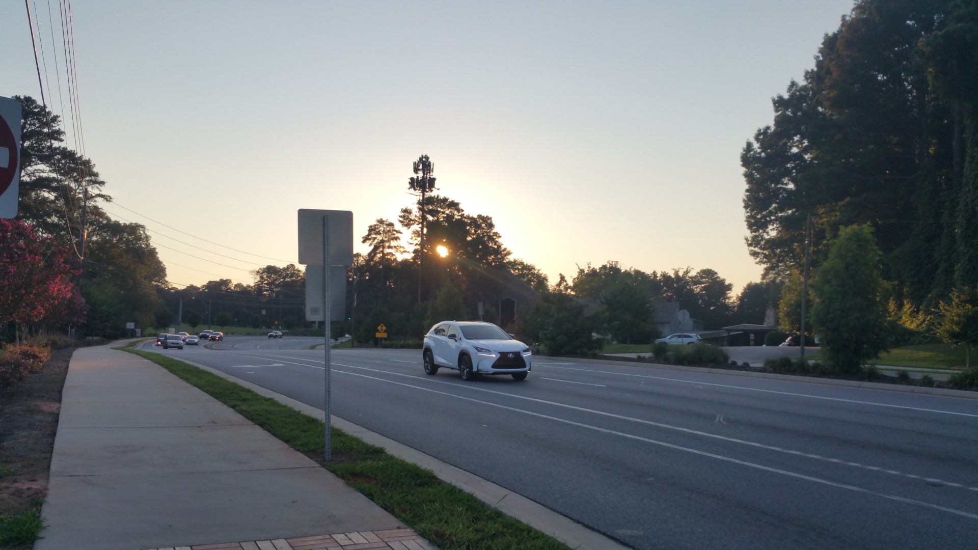 Abernathy Rd - Sandy Springs, Georgia - Aug 2017