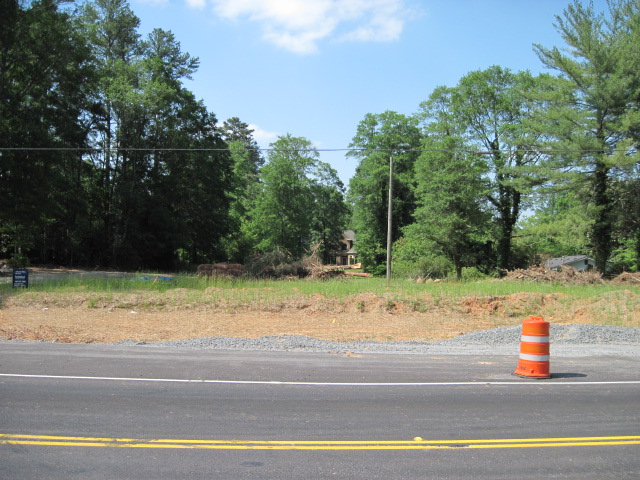 Abernathy Rd - Sandy Springs, Georgia - May 2011