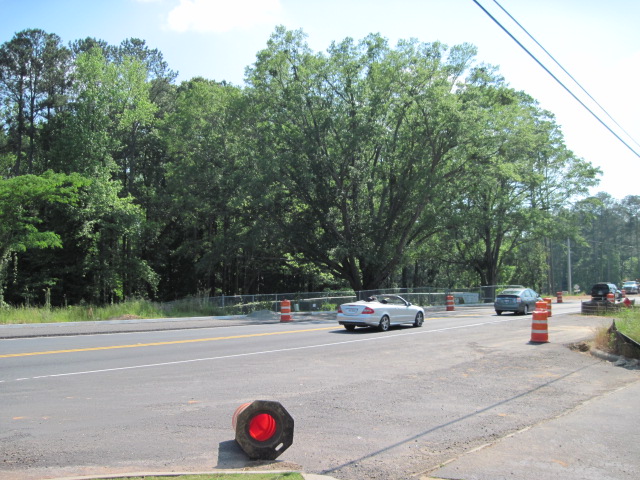 Abernathy Rd - Sandy Springs, Georgia - May 2011