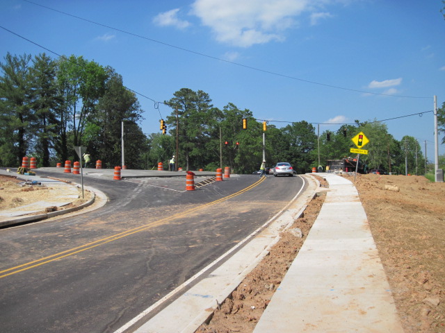 Abernathy Rd - Sandy Springs, Georgia - May 2011