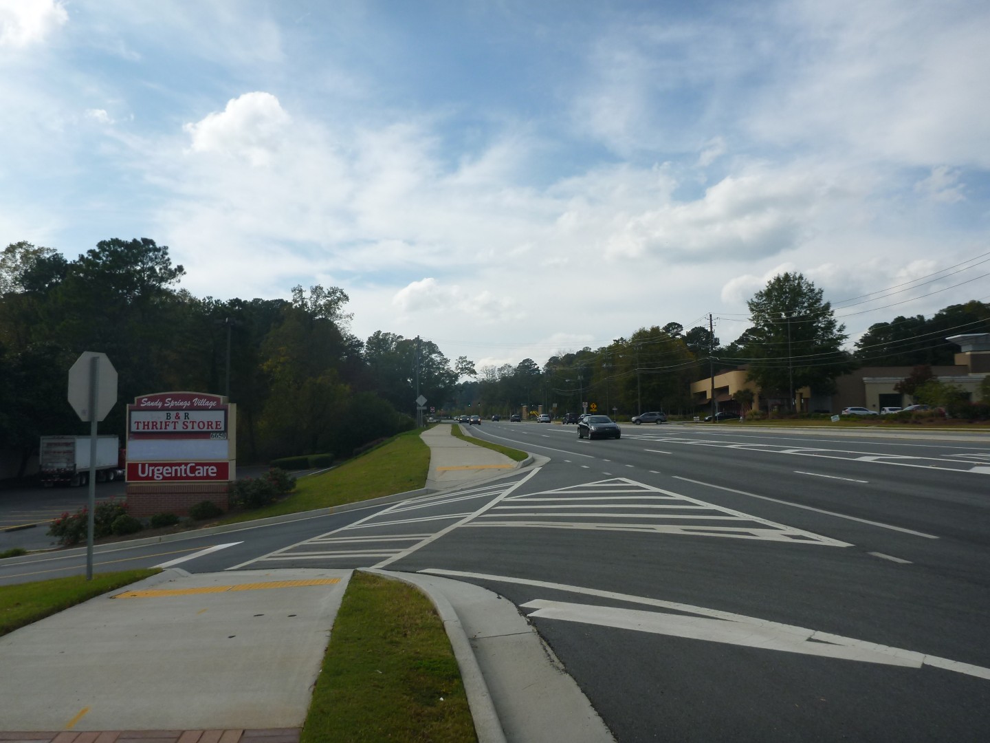 Abernathy Rd - Sandy Springs, Georgia - Oct 2014