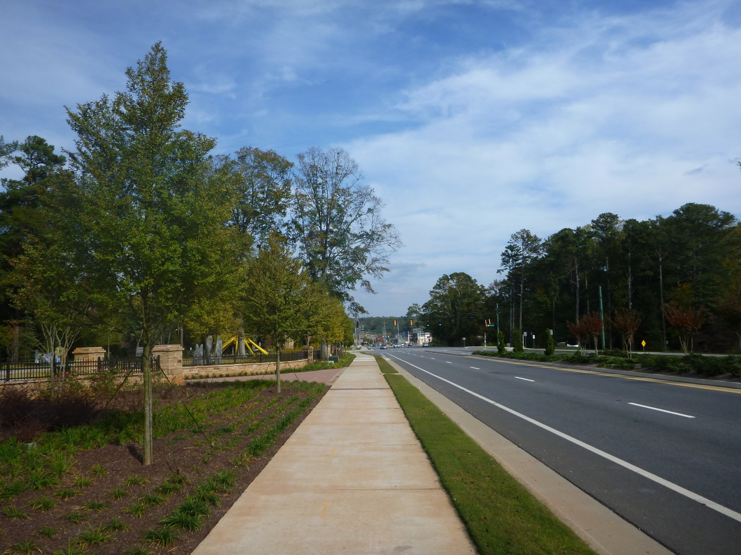 Abernathy Rd - Sandy Springs, Georgia - Oct 2014
