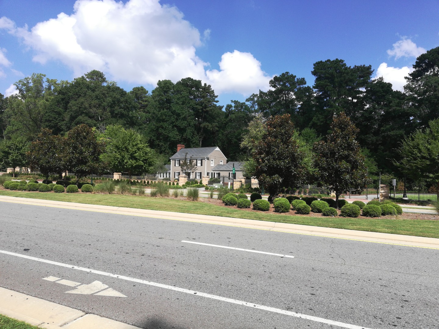 Abernathy Rd - Sandy Springs, Georgia - Sep 2018