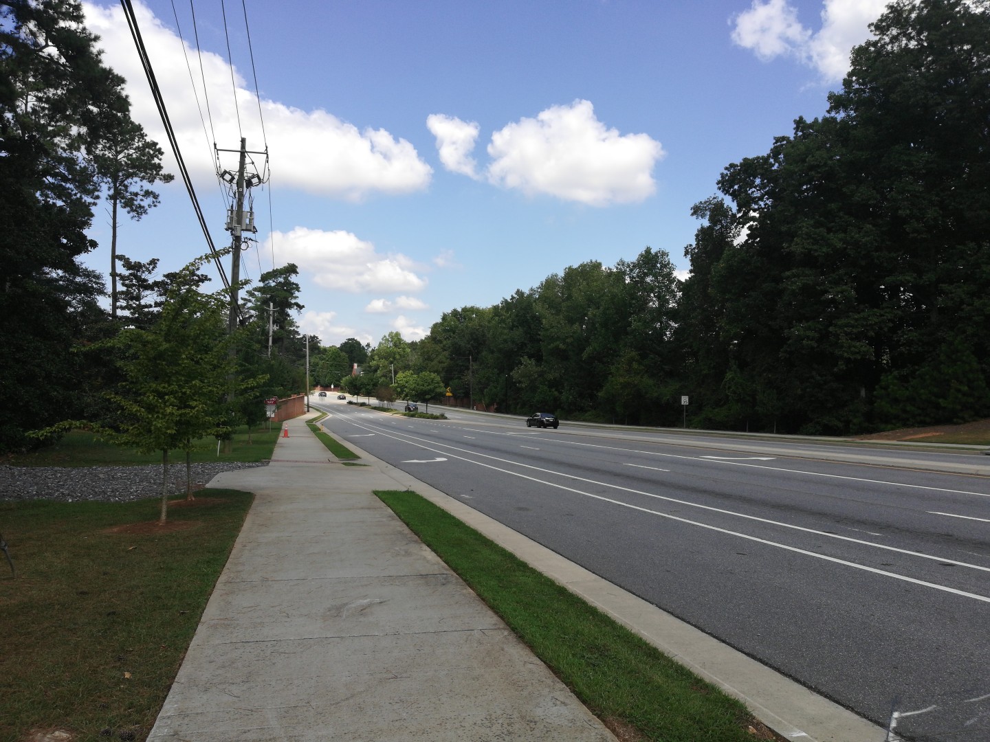Abernathy Rd - Sandy Springs, Georgia - Sep 2018