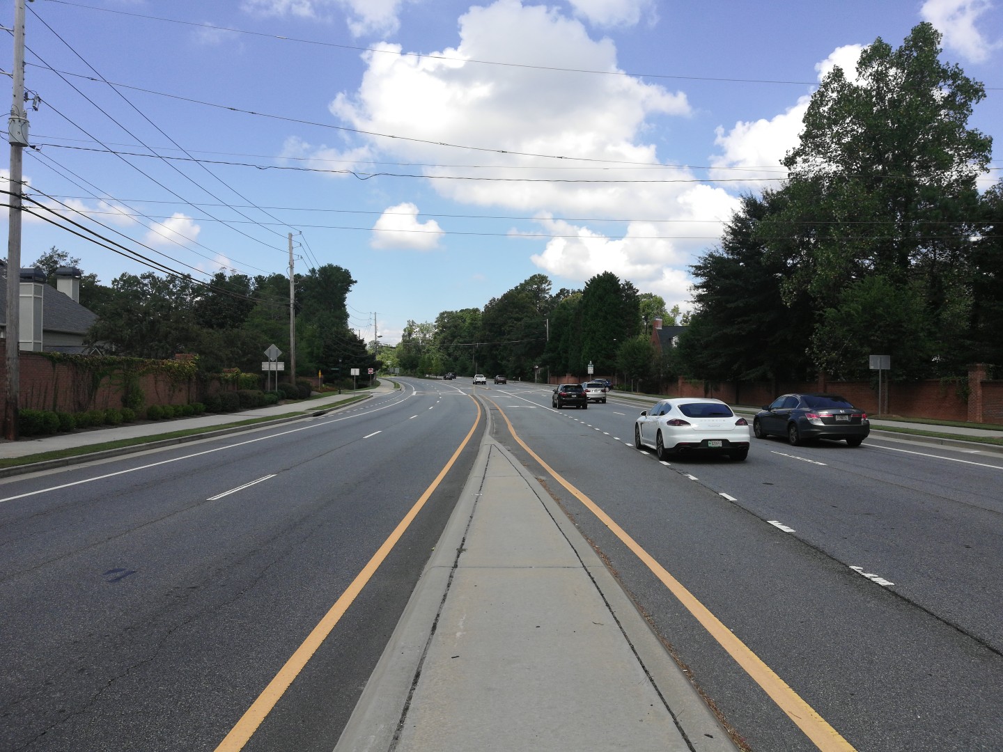 Abernathy Rd - Sandy Springs, Georgia - Sep 2018