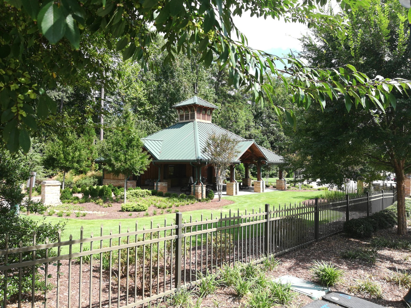 Abernathy Rd - Sandy Springs, Georgia - Sep 2018